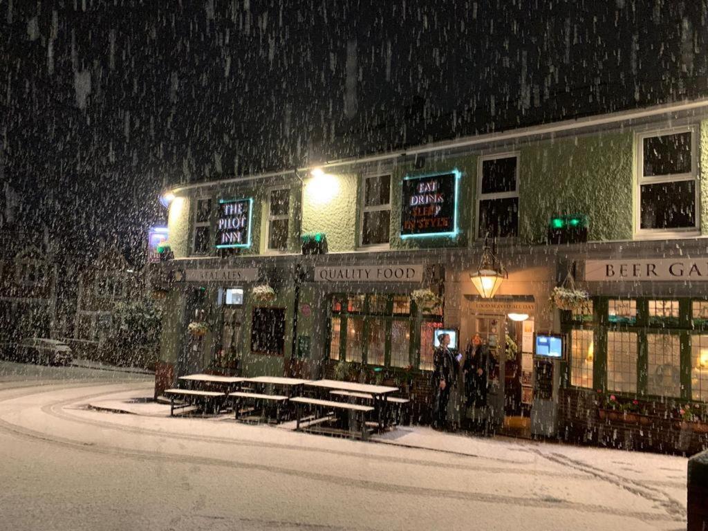 The Pilot Inn Eastbourne Eksteriør bilde