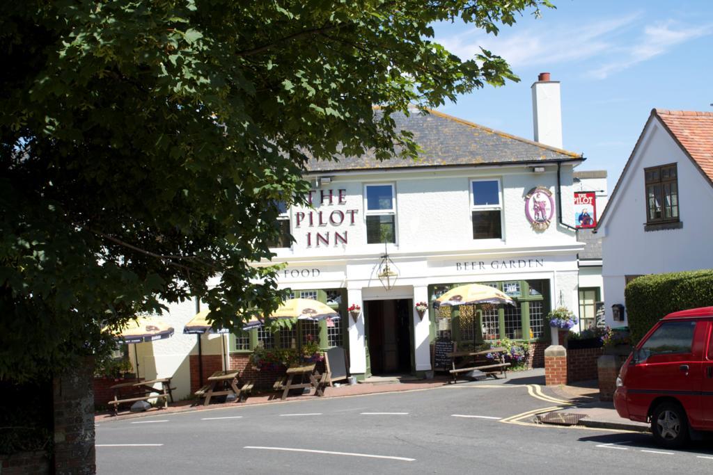 The Pilot Inn Eastbourne Eksteriør bilde